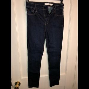 👖HIDDEN JEANS NWOT HI RISE DARK WASH STRAIGHT LEG RAW HEM BOTTOM JEANS S…